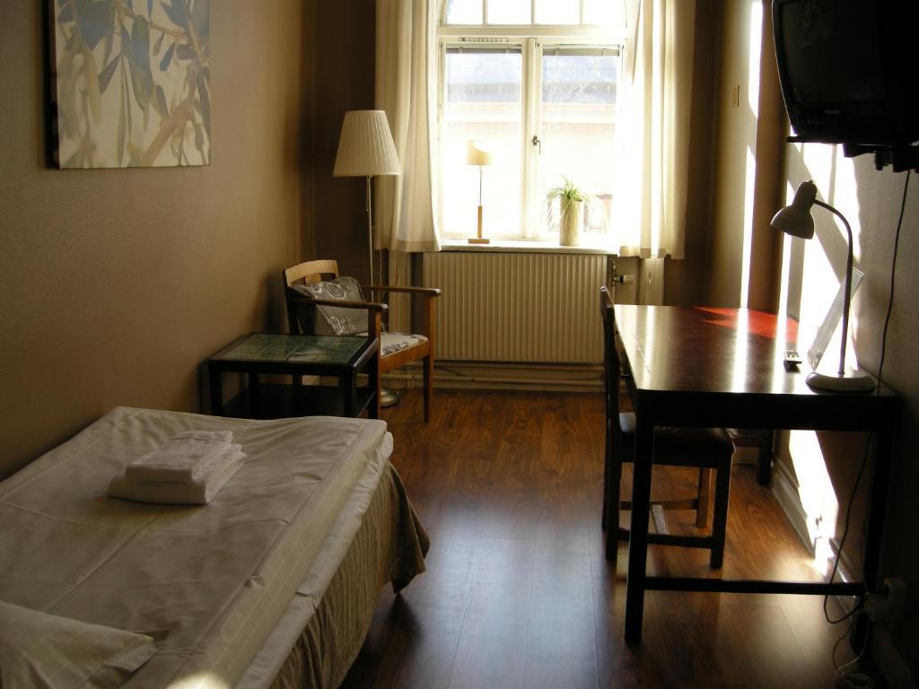 Jaernvaegshotellet Gävle Cameră foto